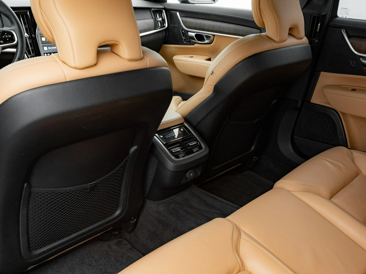 Volvo S90 - Zdjęcie 24