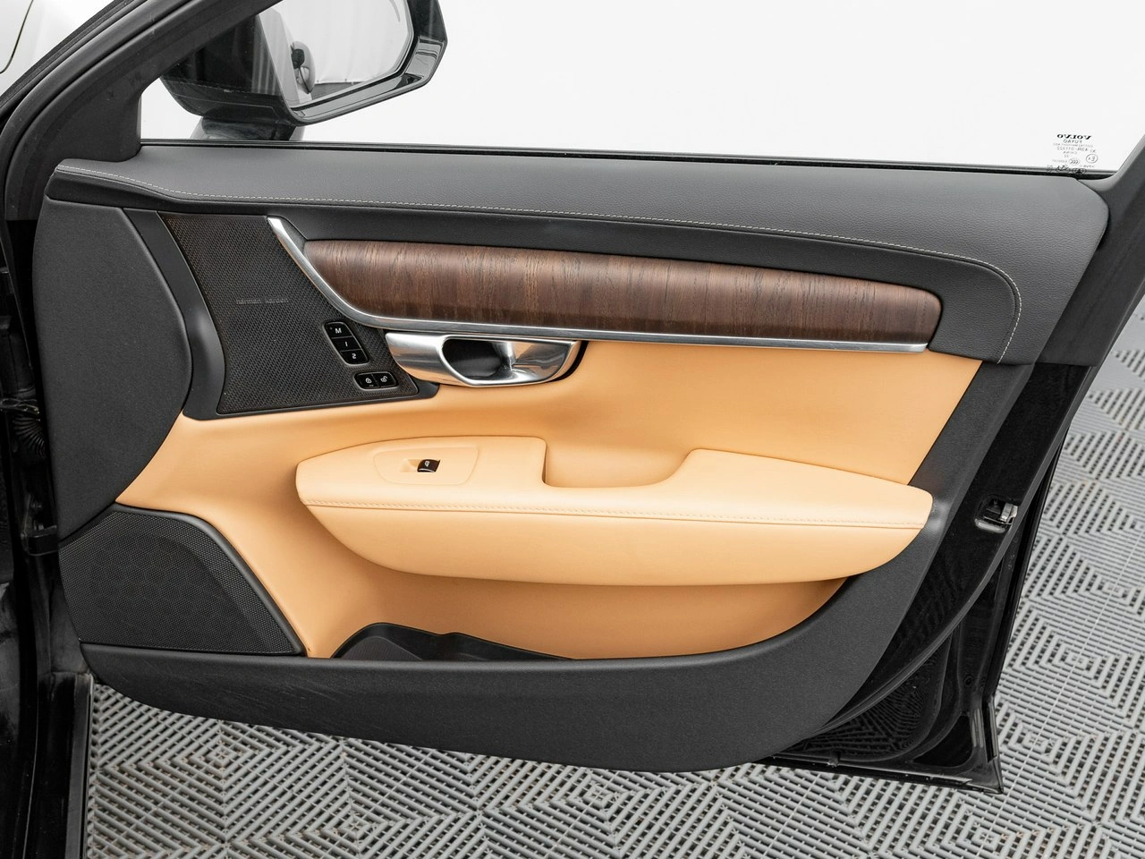 Volvo S90 - Zdjęcie 32