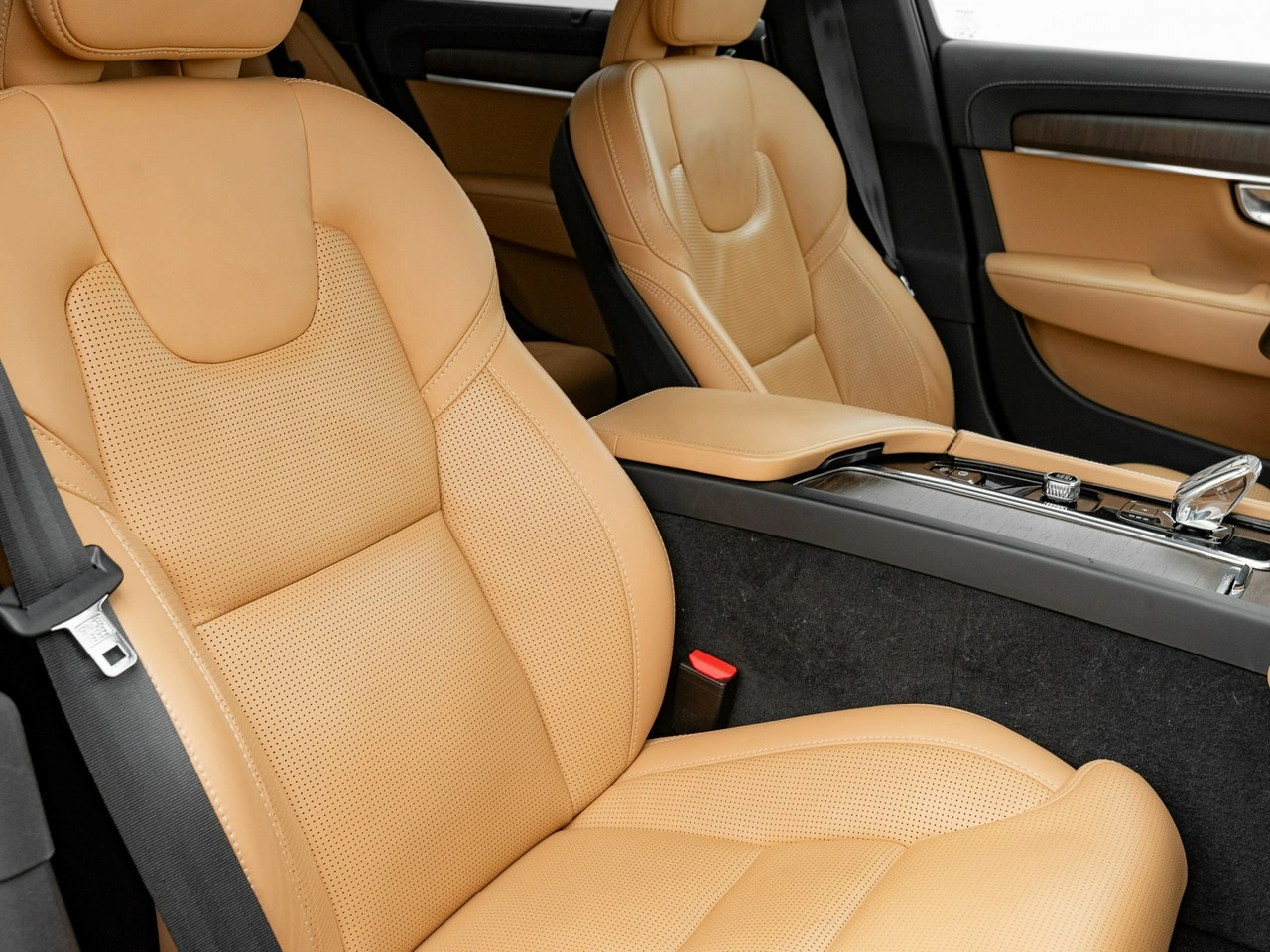 Volvo S90 - Zdjęcie 34