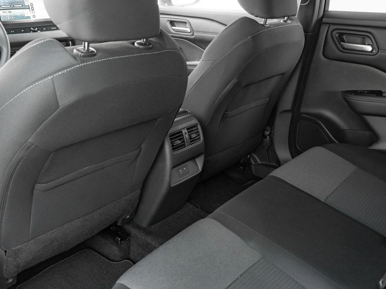 Nissan Qashqai - Zdjęcie 24