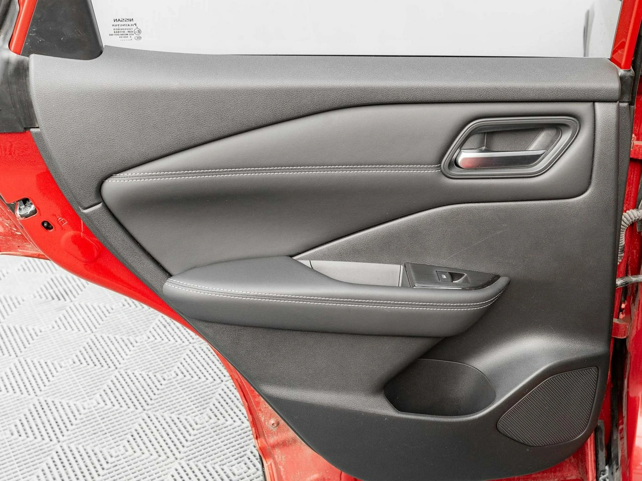 Nissan Qashqai - Zdjęcie 25