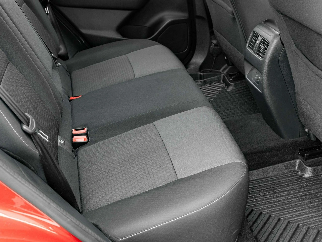 Nissan Qashqai - Zdjęcie 30