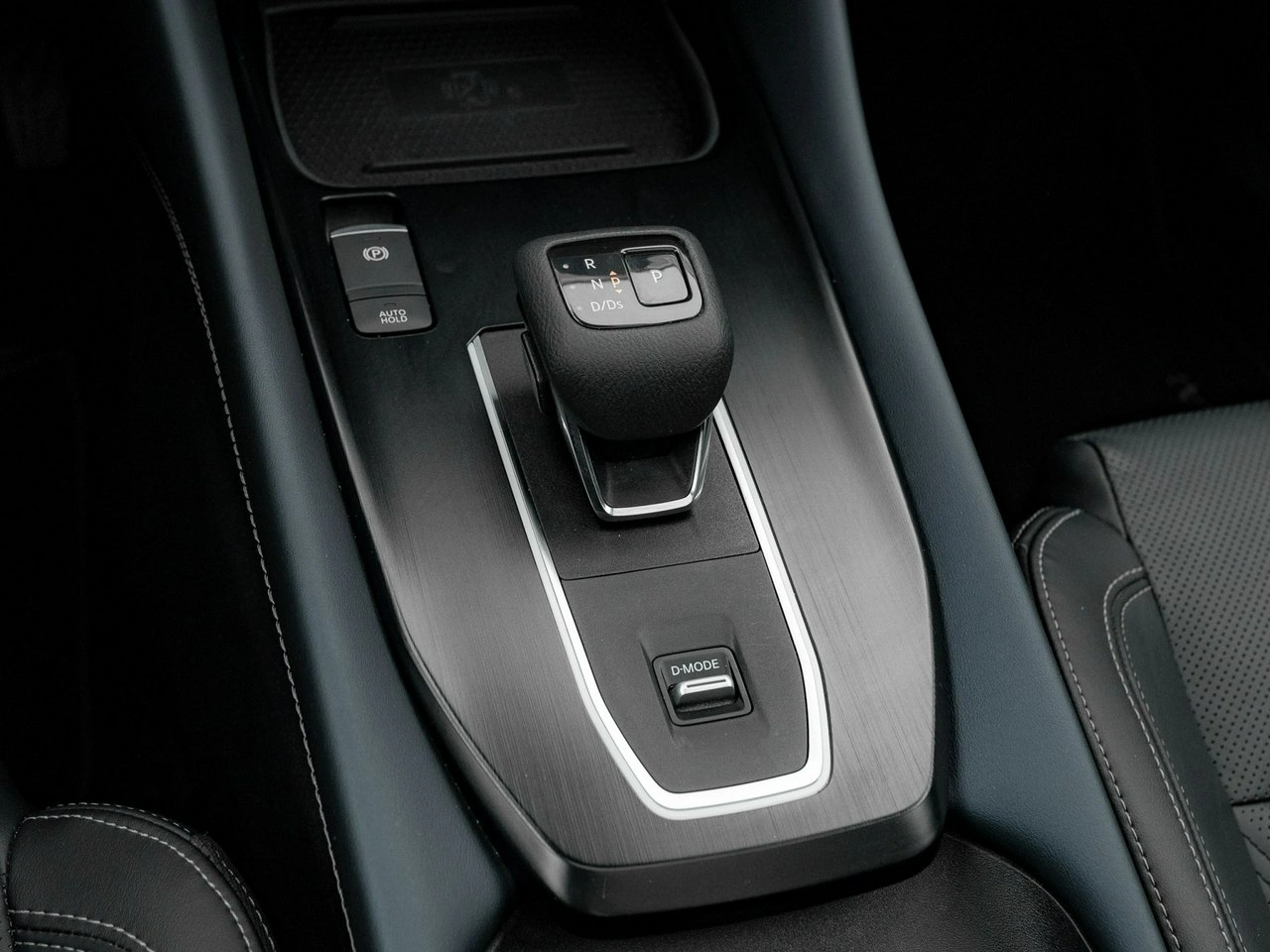 Nissan Qashqai - Zdjęcie 16