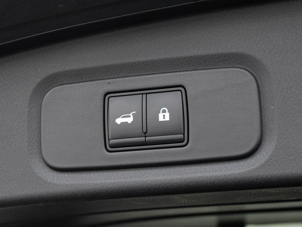 Nissan Qashqai - Zdjęcie 25