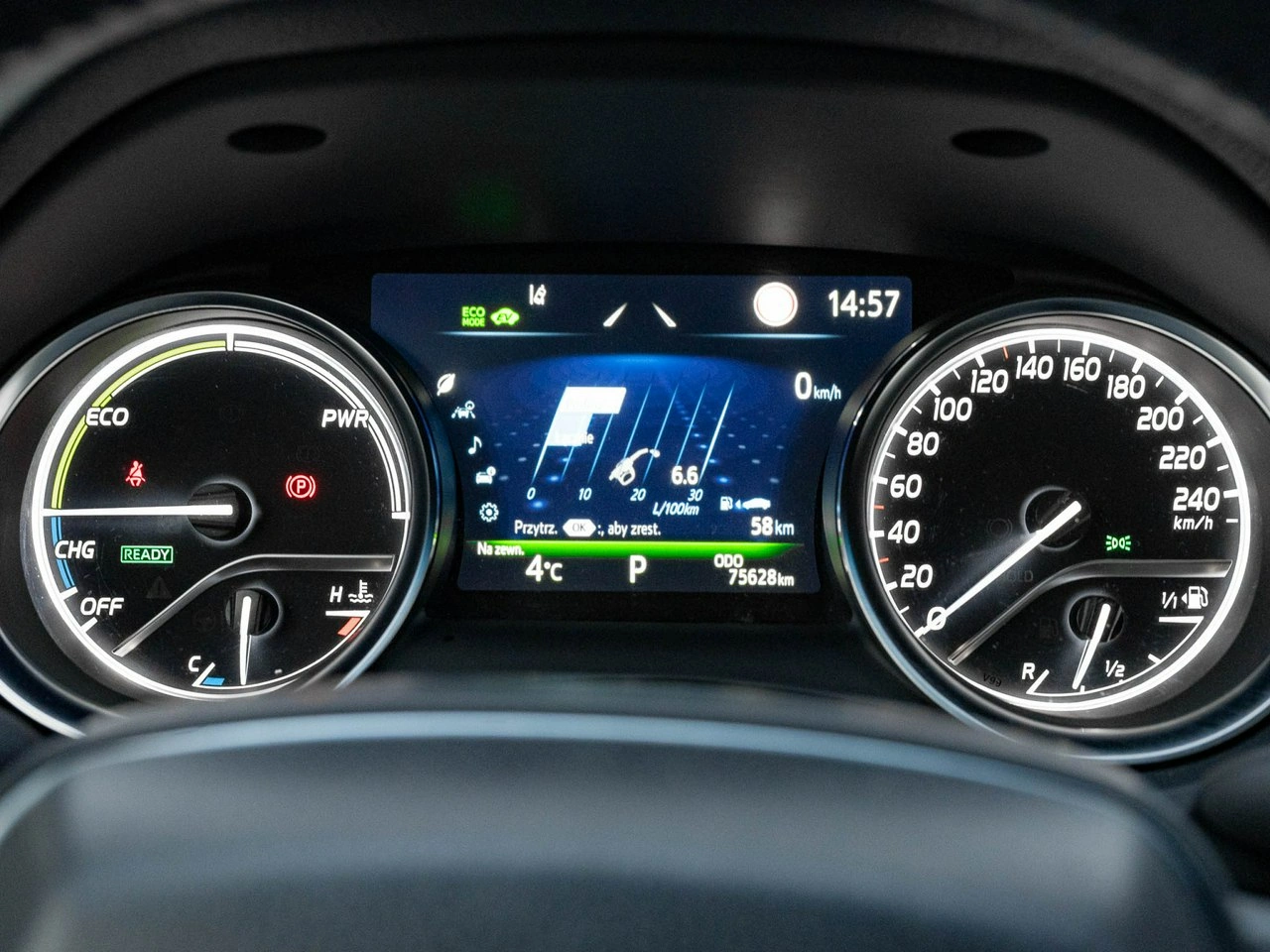 Toyota Camry - Zdjęcie 12