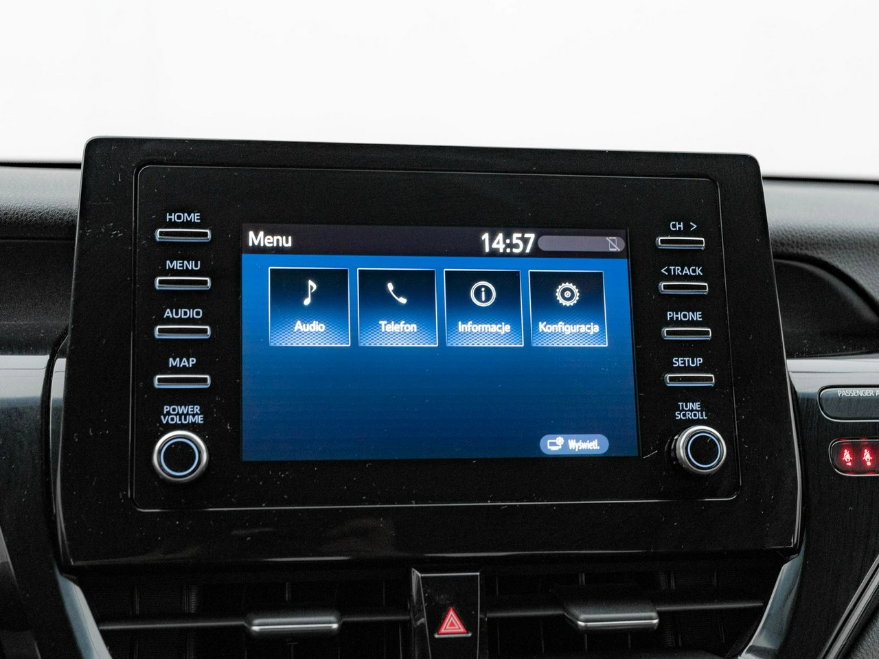 Toyota Camry - Zdjęcie 18