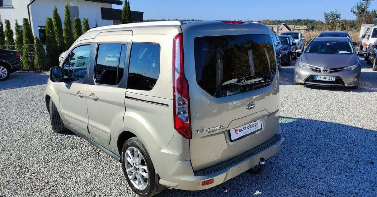 Ford Tourneo Connect - Zdjęcie 12