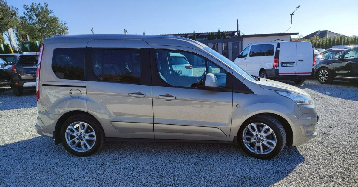 Ford Tourneo Connect - Zdjęcie 16