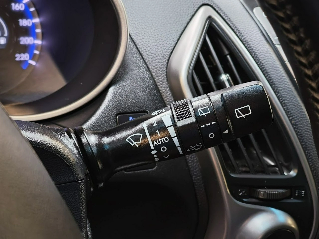 Hyundai ix35 - Zdjęcie 22