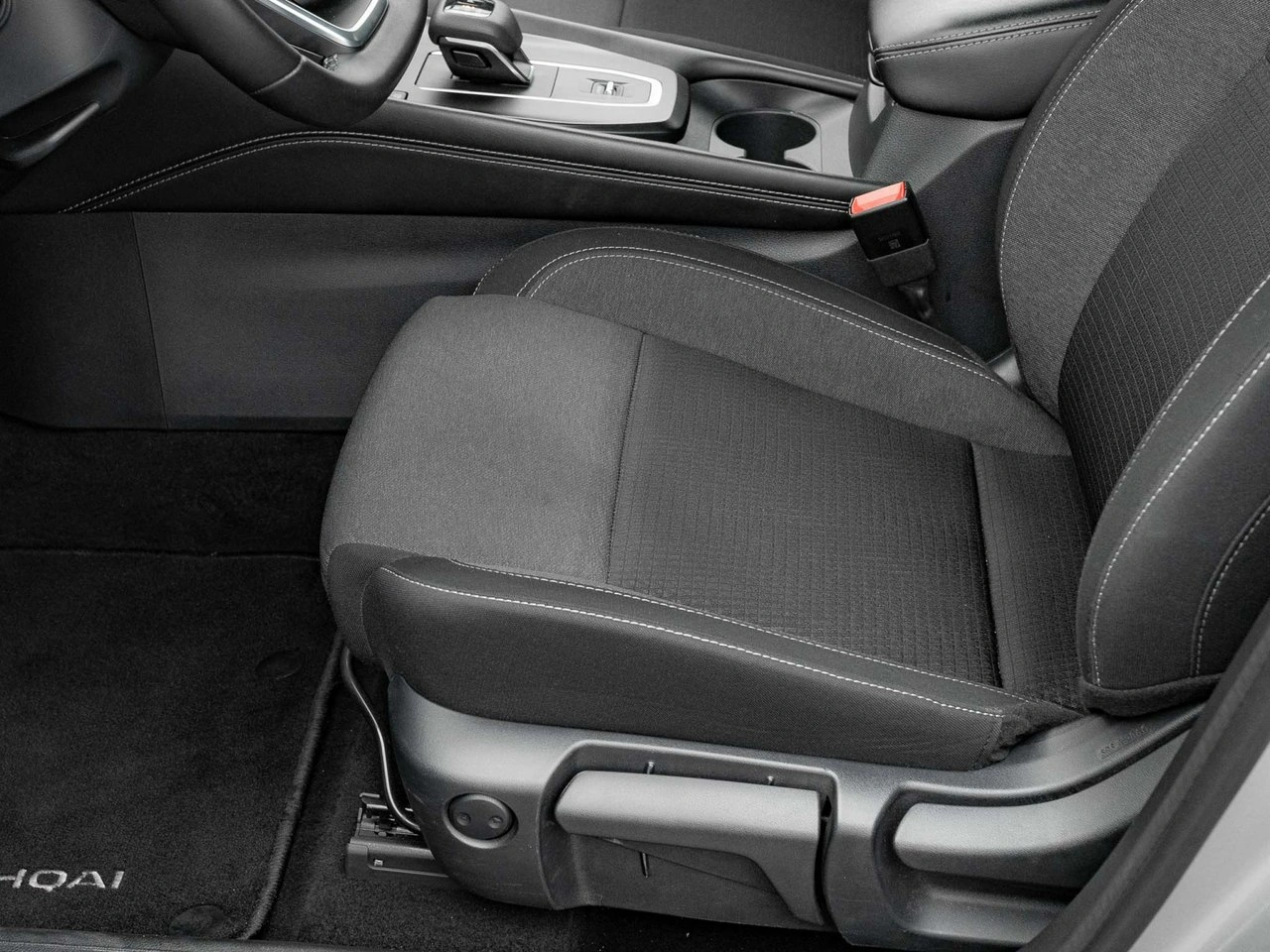 Nissan Qashqai - Zdjęcie 12