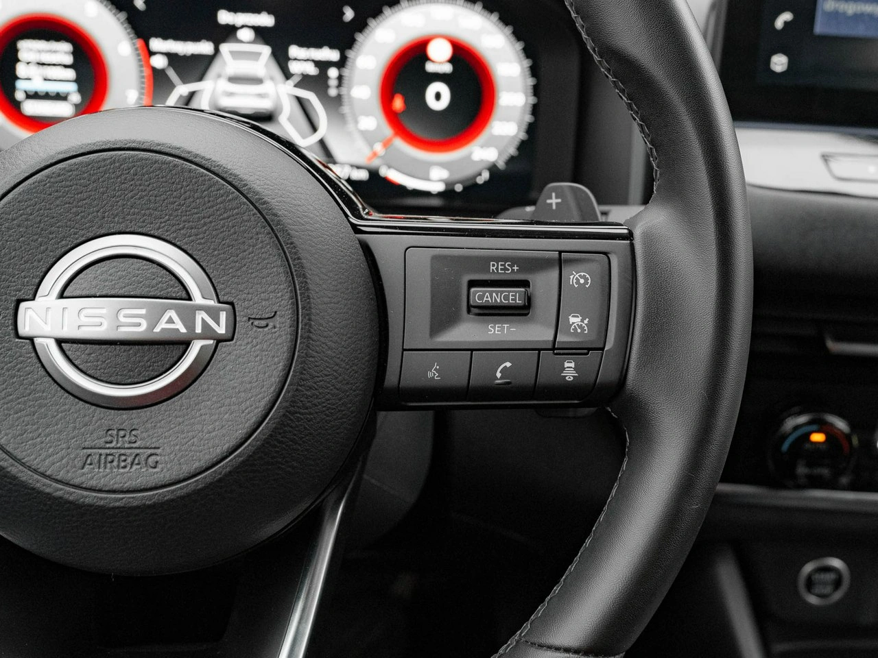 Nissan Qashqai - Zdjęcie 16