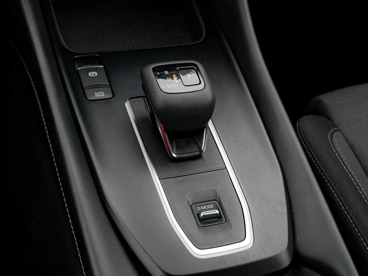 Nissan Qashqai - Zdjęcie 17