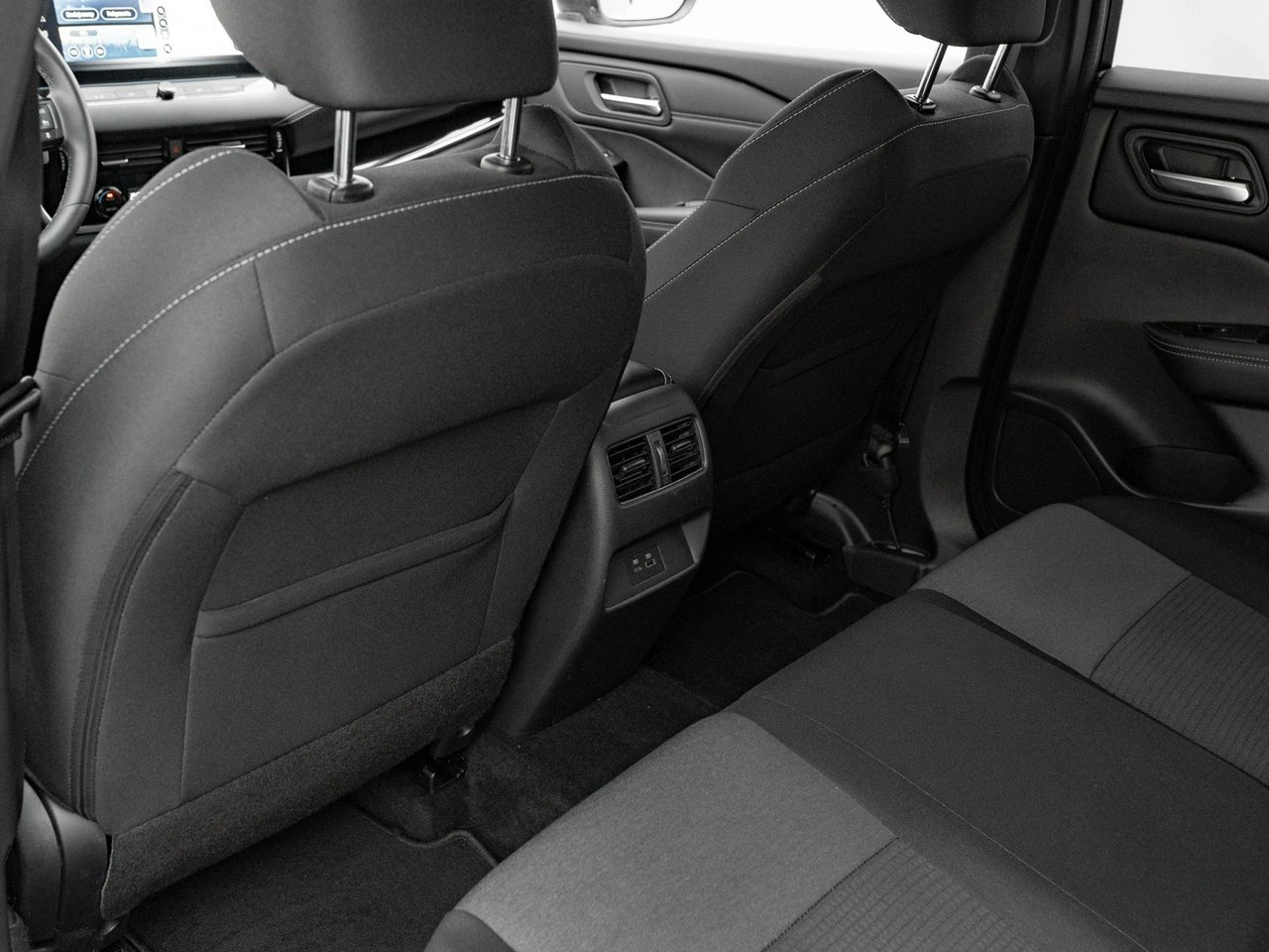 Nissan Qashqai - Zdjęcie 25