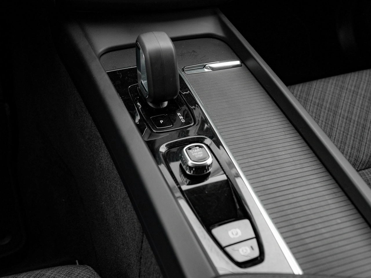 Volvo XC 60 - Zdjęcie 17