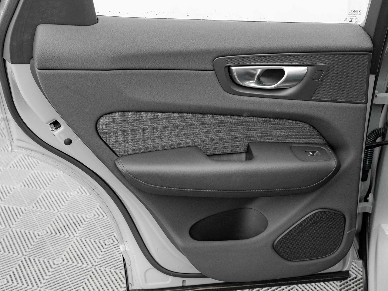 Volvo XC 60 - Zdjęcie 22