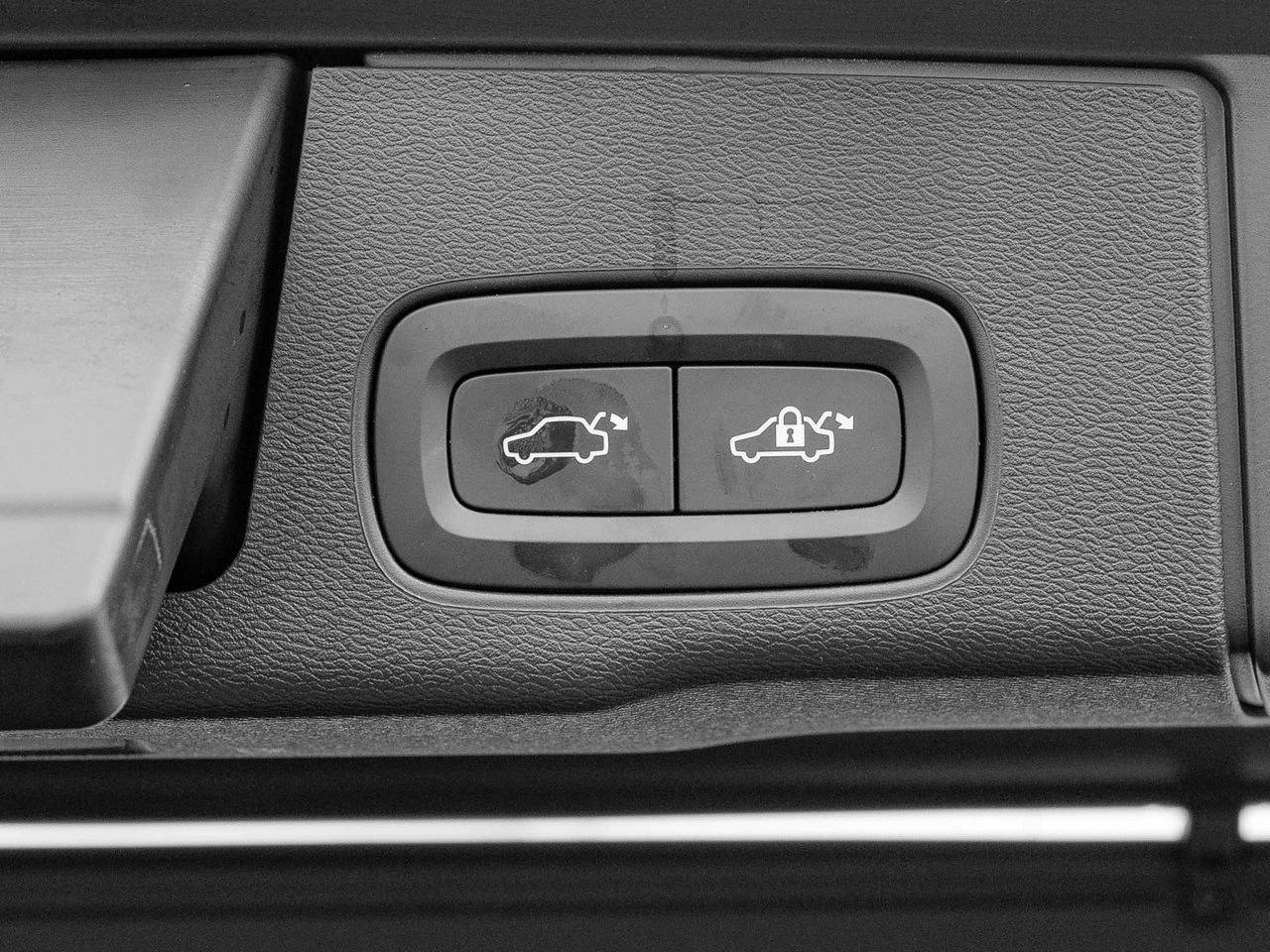 Volvo XC 60 - Zdjęcie 27