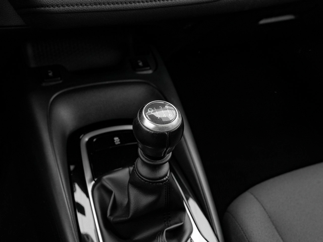 Toyota Corolla - Zdjęcie 17