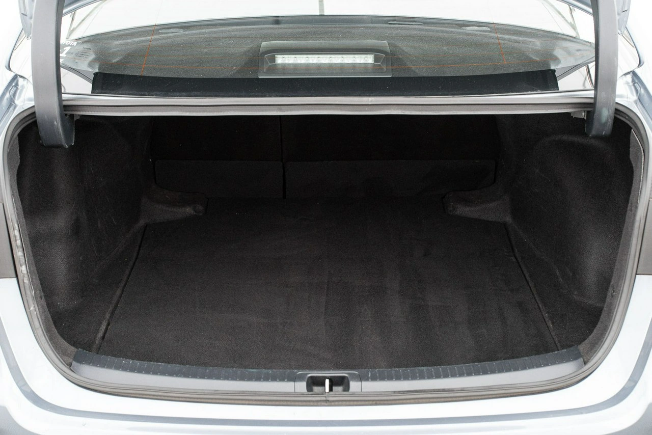 Toyota Corolla - Zdjęcie 25