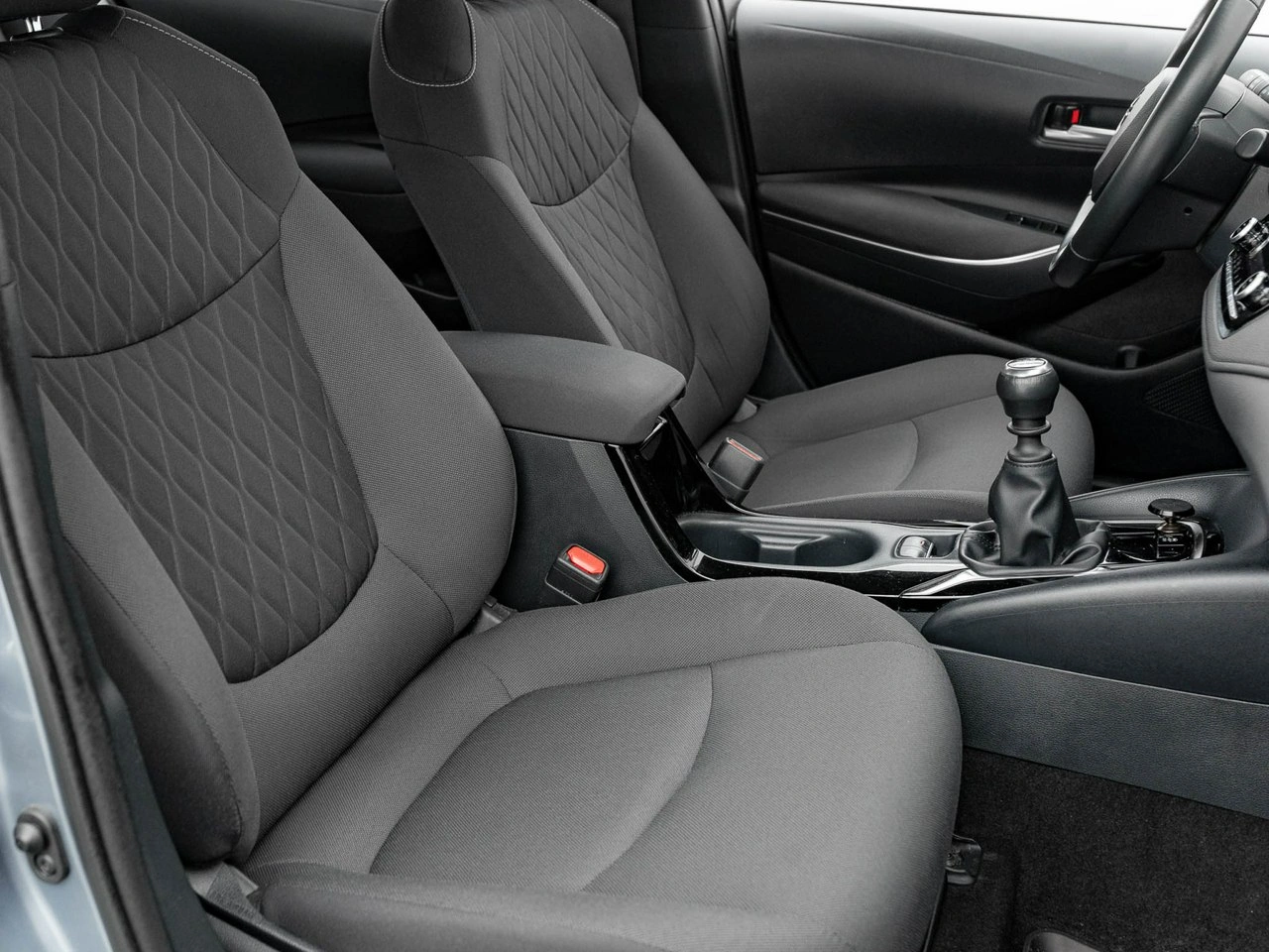 Toyota Corolla - Zdjęcie 27