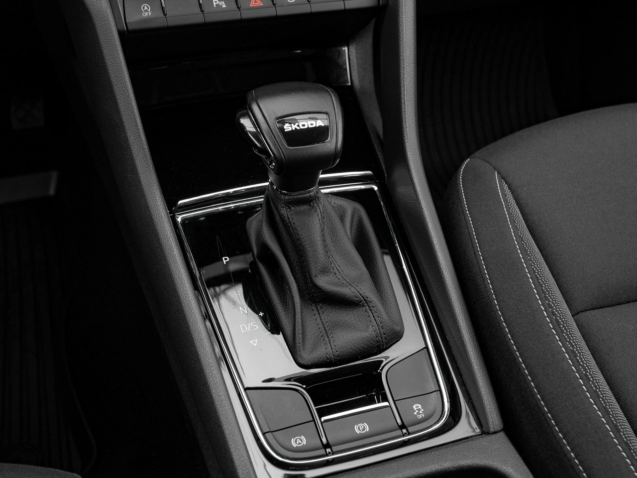 Skoda Karoq - Zdjęcie 15