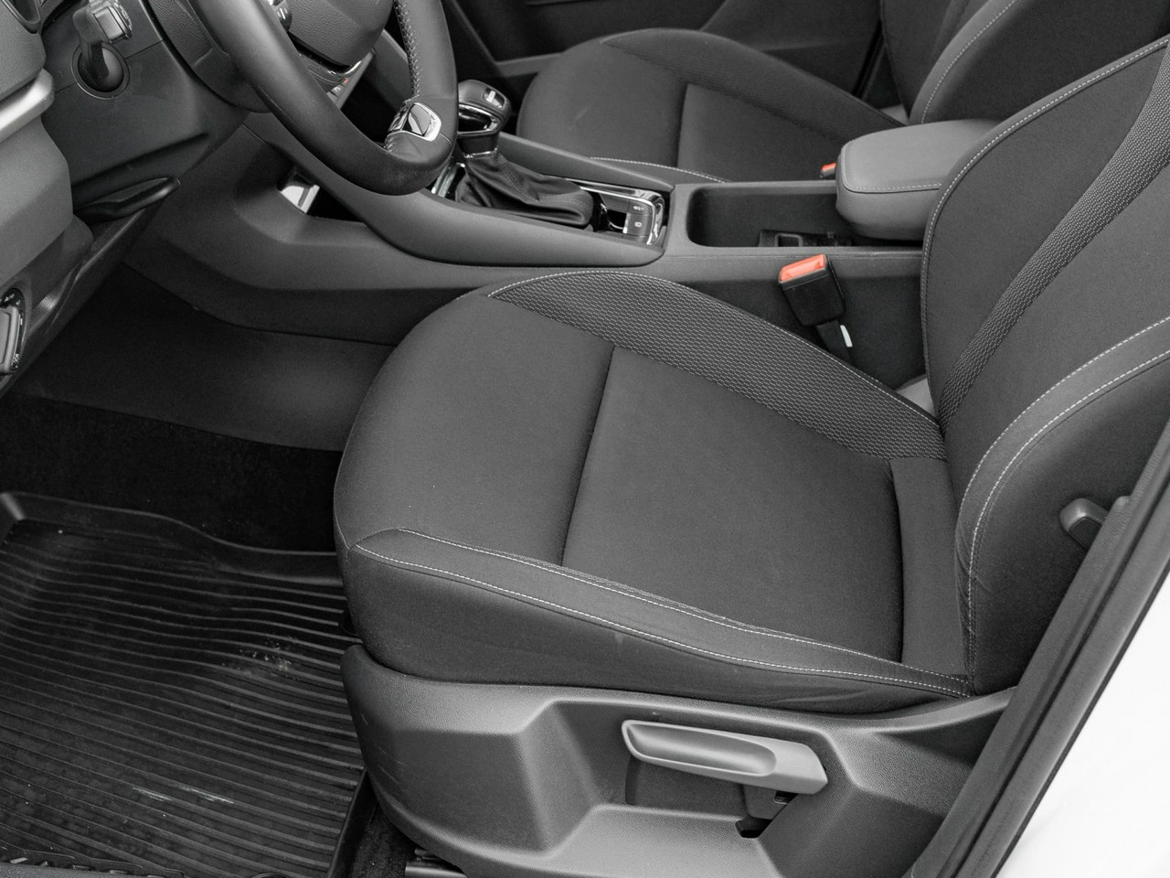 Skoda Karoq - Zdjęcie 11