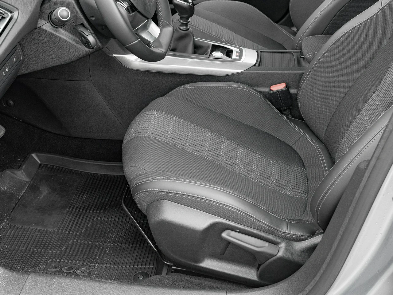 Peugeot 308 SW - Zdjęcie 11