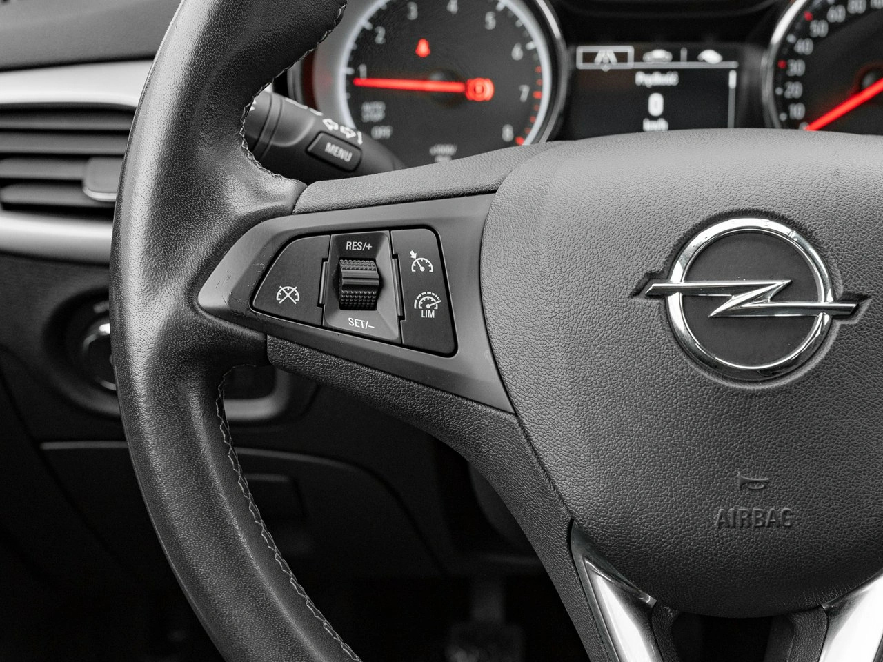 Opel Astra - Zdjęcie 15