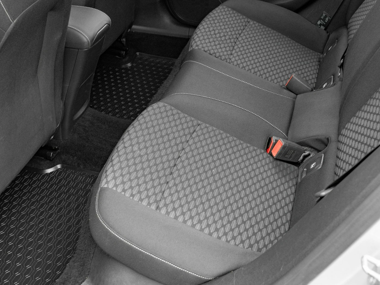 Opel Astra - Zdjęcie 24