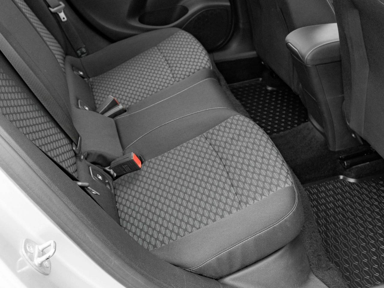 Opel Astra - Zdjęcie 28