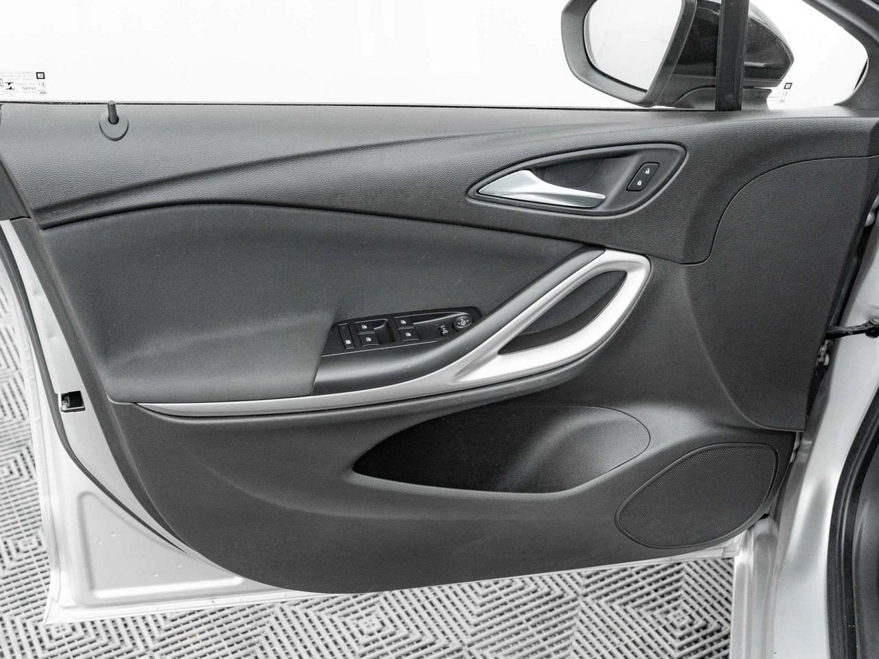 Opel Astra - Zdjęcie 9