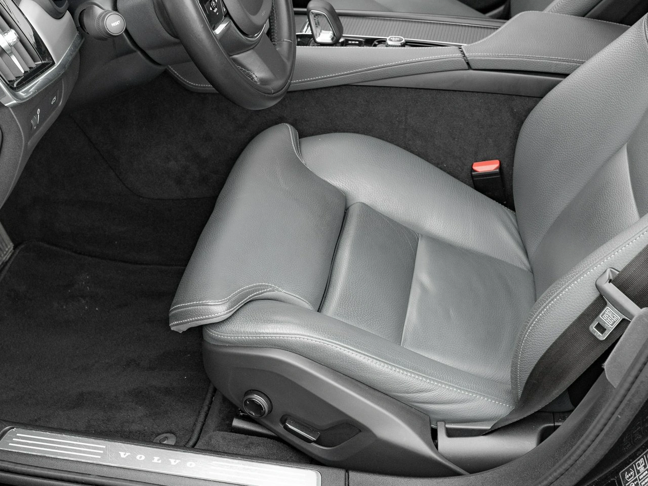 Volvo S90 - Zdjęcie 12