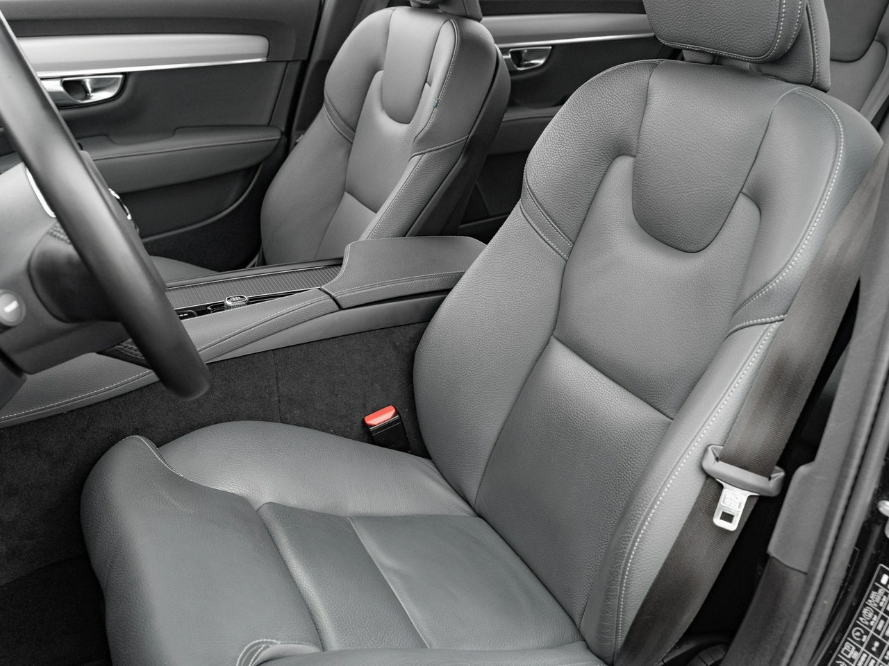 Volvo S90 - Zdjęcie 13