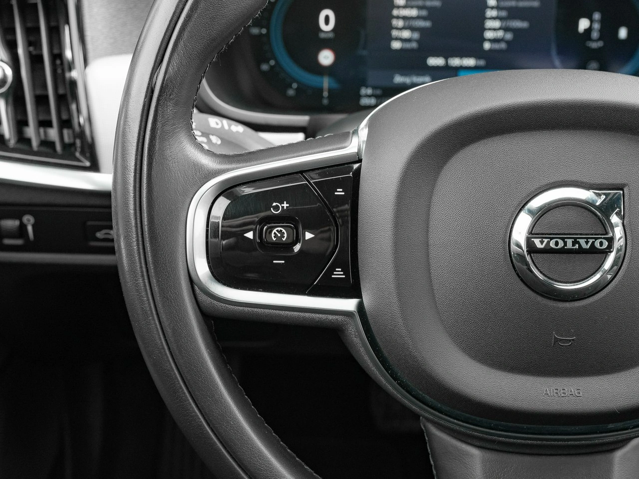 Volvo S90 - Zdjęcie 15