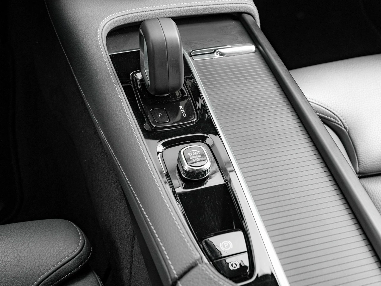 Volvo S90 - Zdjęcie 17