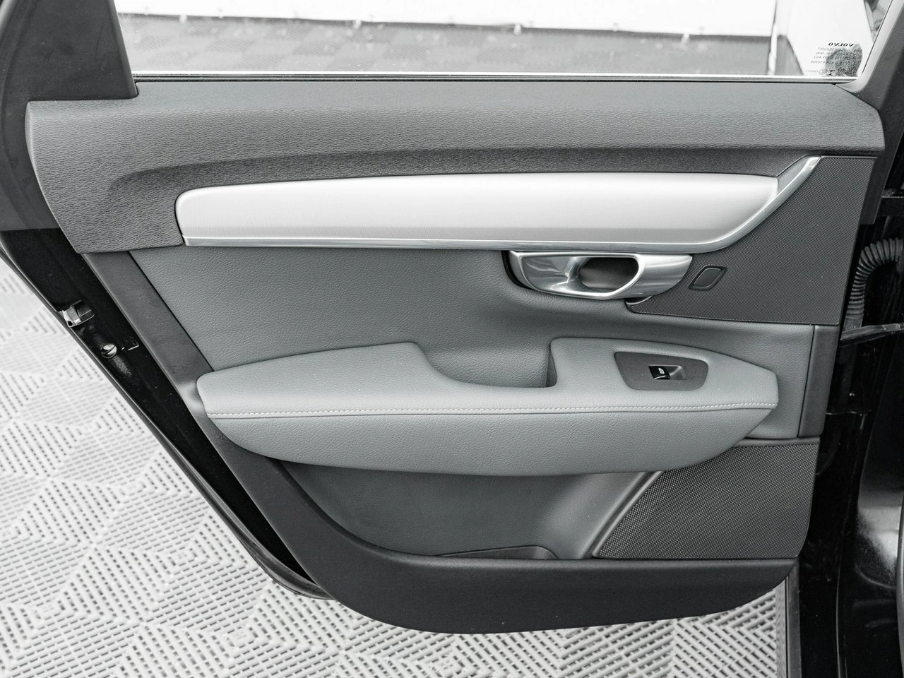 Volvo S90 - Zdjęcie 22