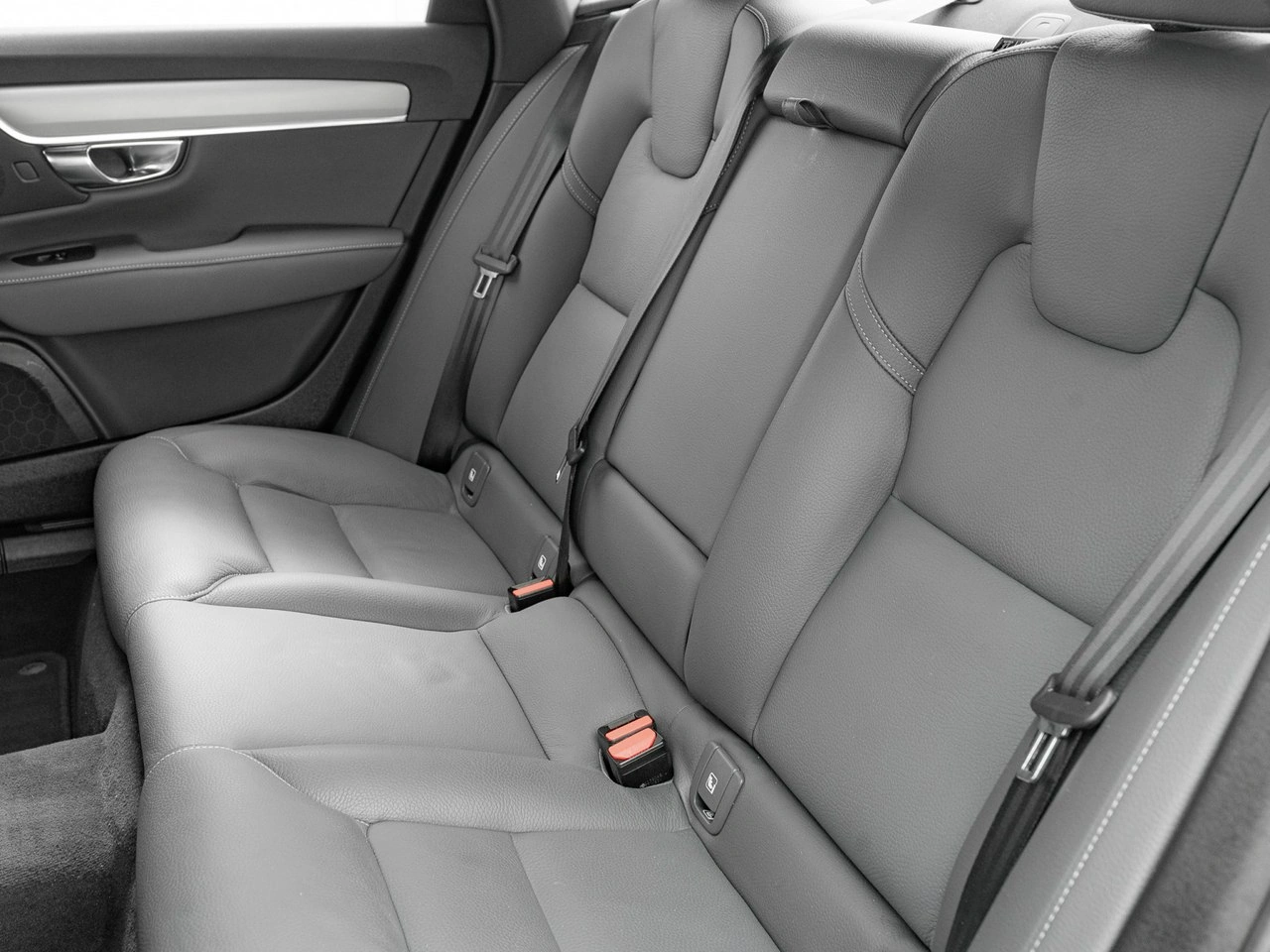 Volvo S90 - Zdjęcie 25