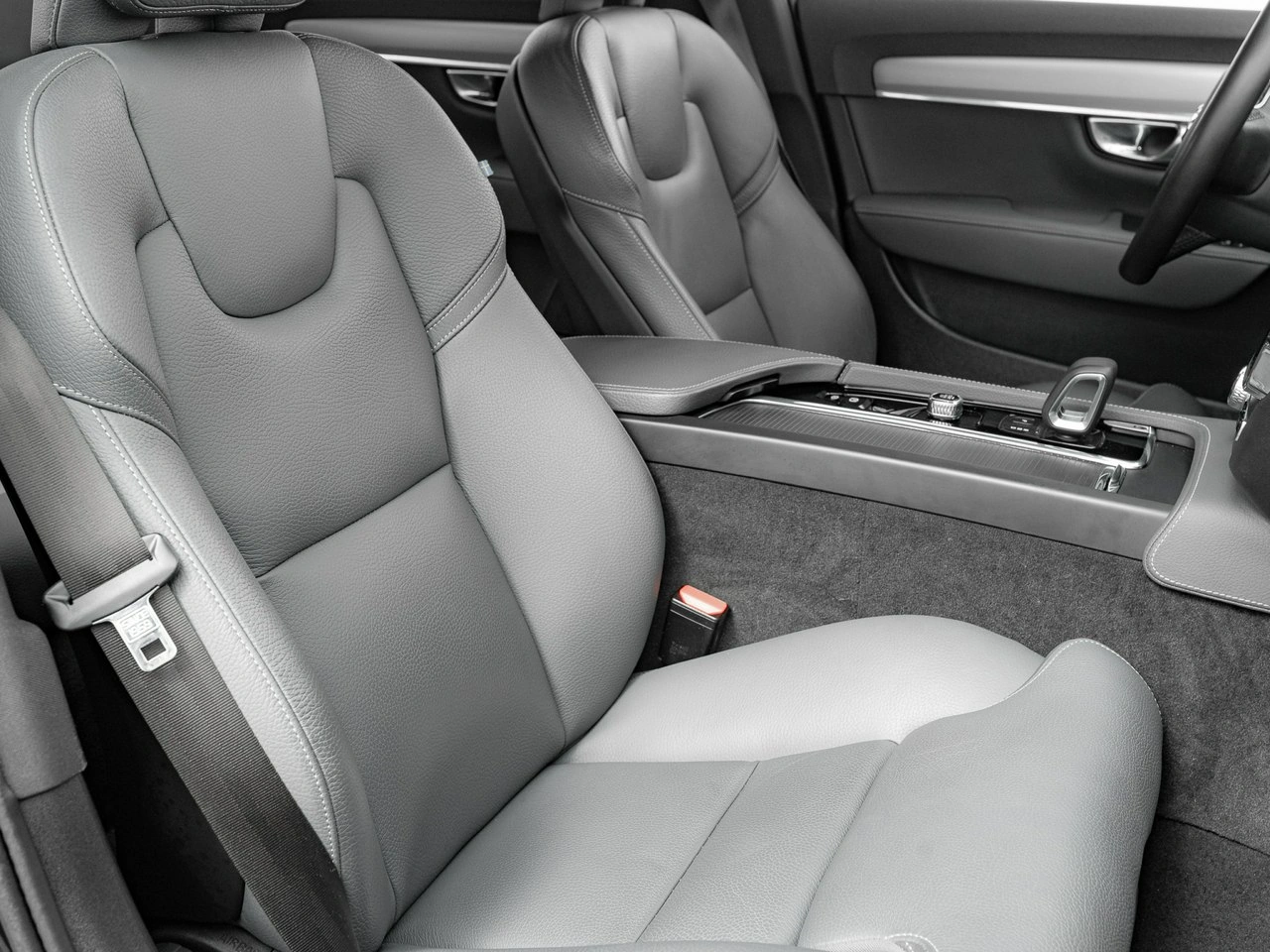 Volvo S90 - Zdjęcie 32