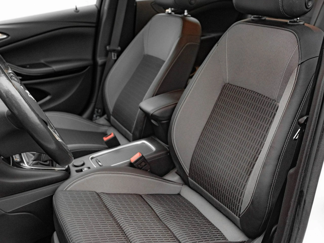 Opel Astra - Zdjęcie 13