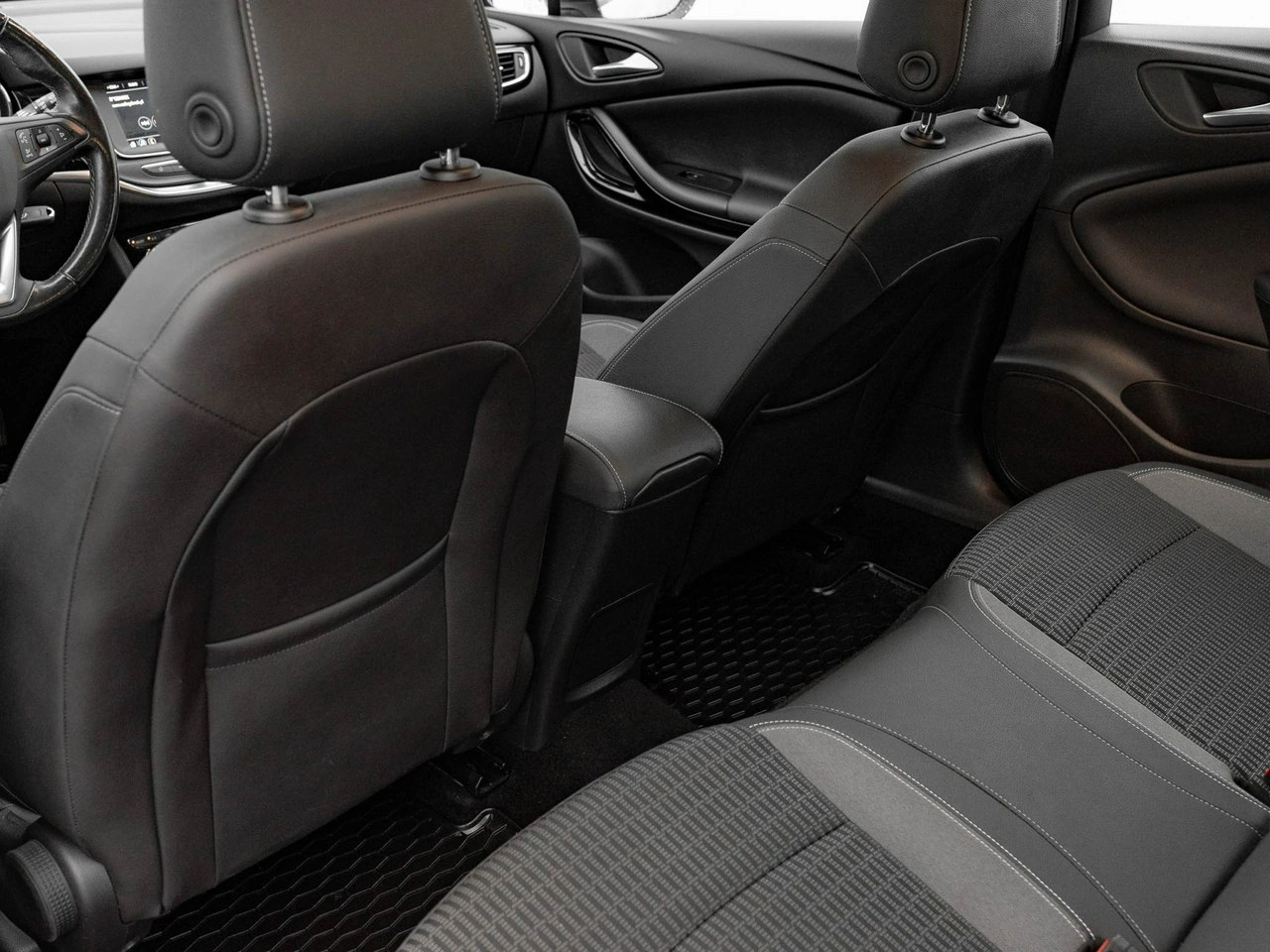 Opel Astra - Zdjęcie 23