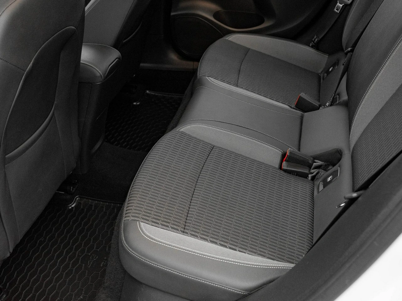 Opel Astra - Zdjęcie 24