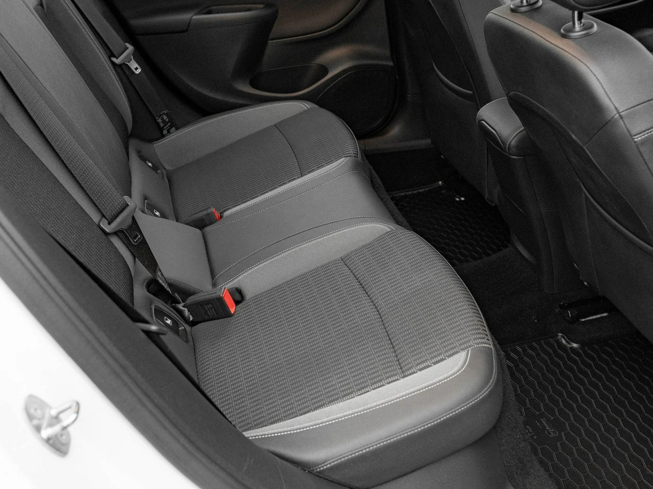 Opel Astra - Zdjęcie 27