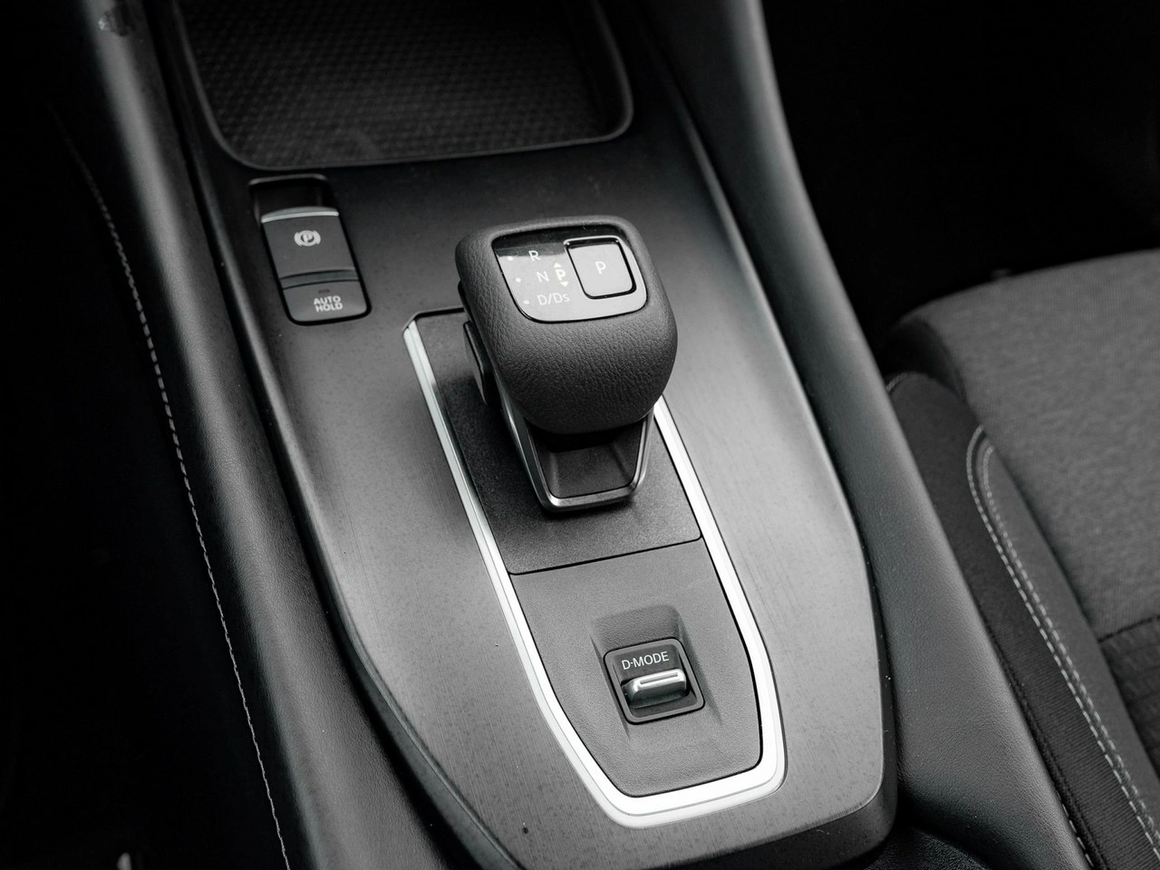 Nissan Qashqai - Zdjęcie 16