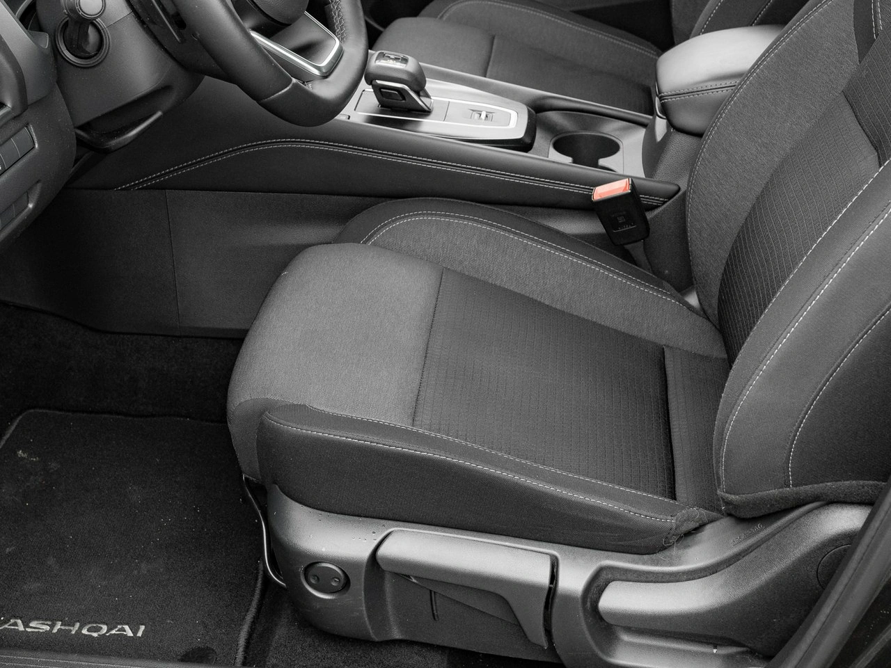 Nissan Qashqai - Zdjęcie 12