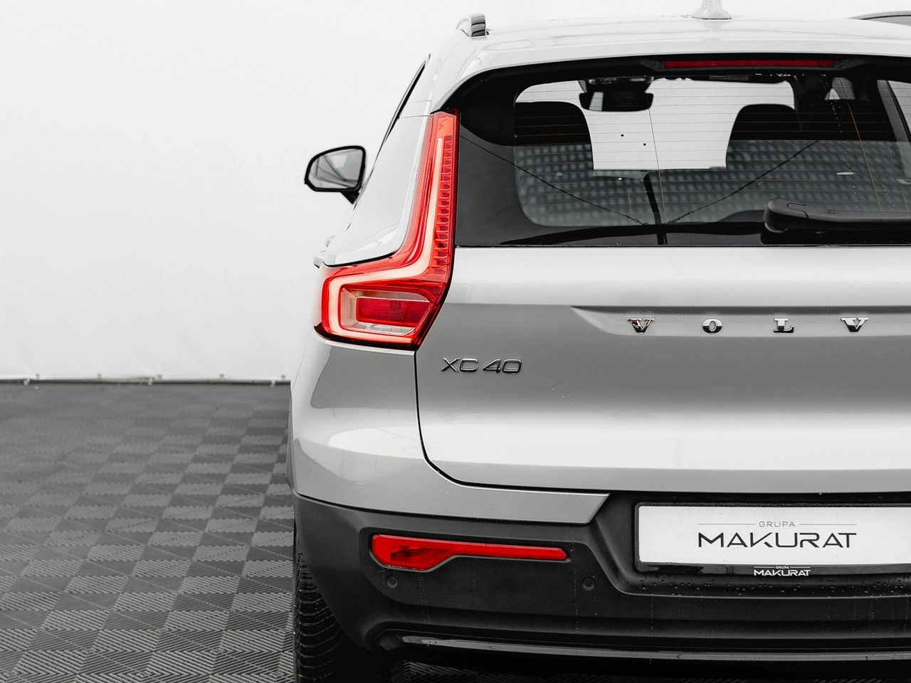 Volvo XC 40 - Zdjęcie 10