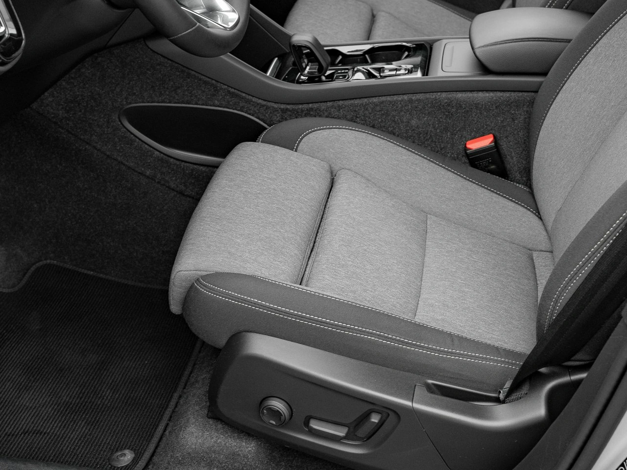 Volvo XC 40 - Zdjęcie 12