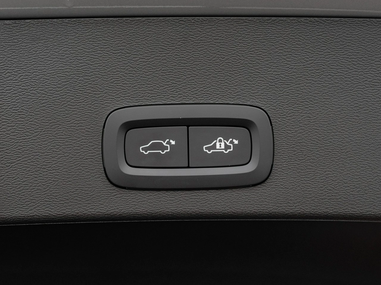 Volvo XC 40 - Zdjęcie 27