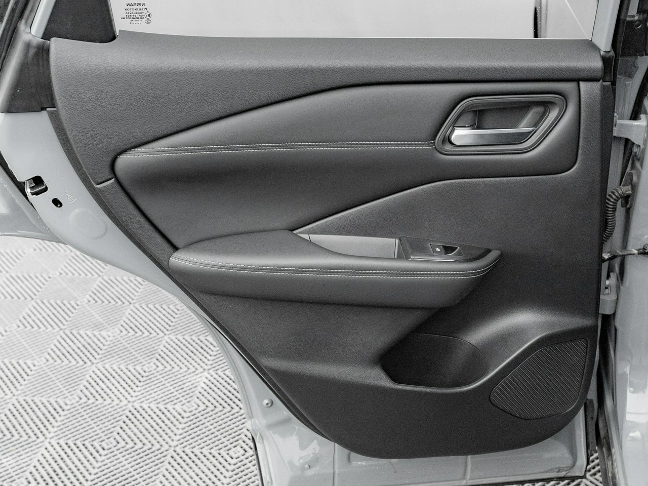 Nissan Qashqai - Zdjęcie 23