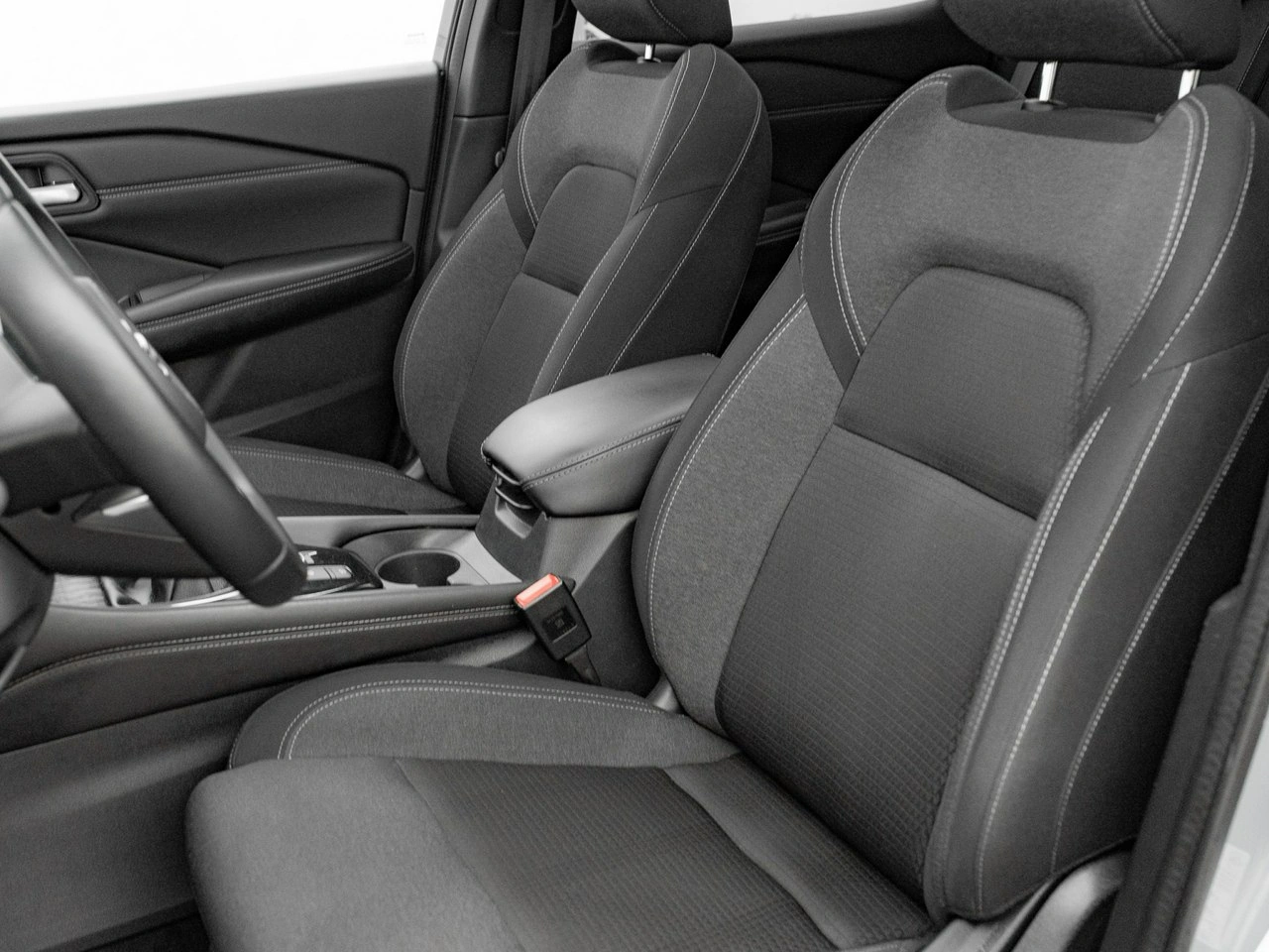 Nissan Qashqai - Zdjęcie 13