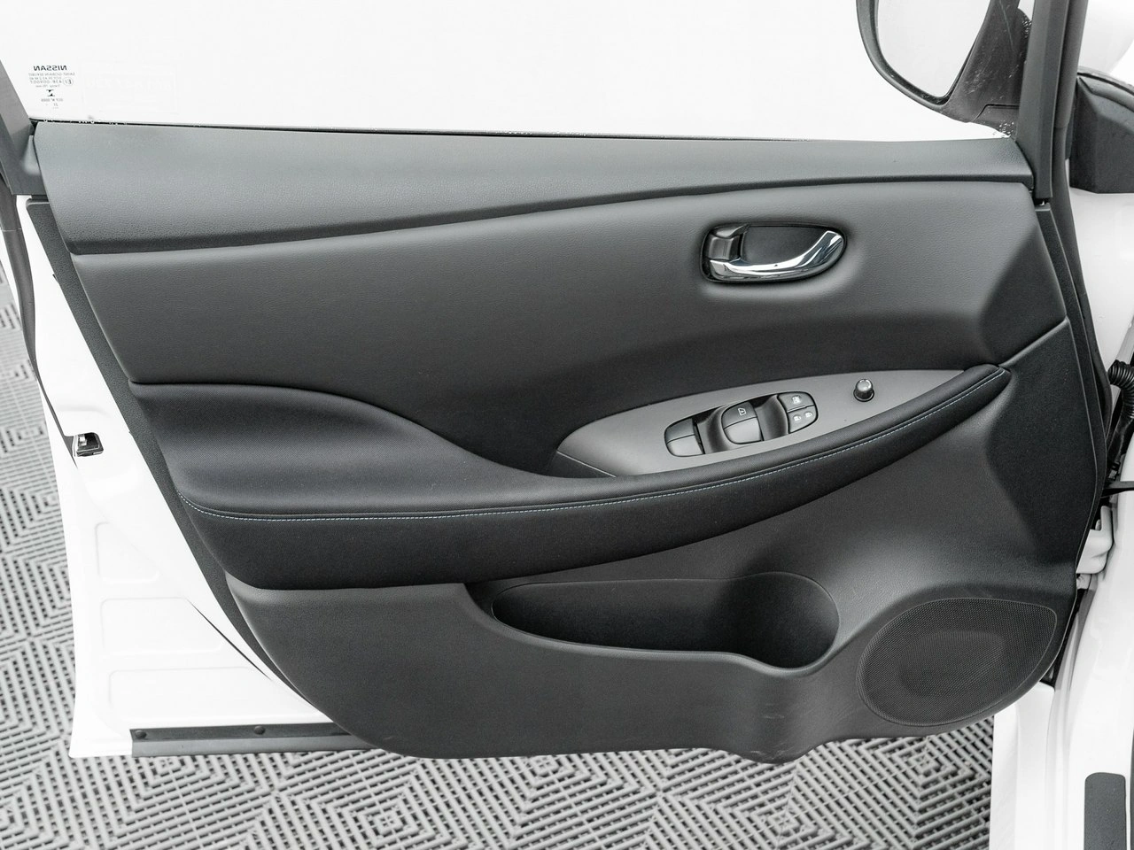 Nissan Leaf - Zdjęcie 11