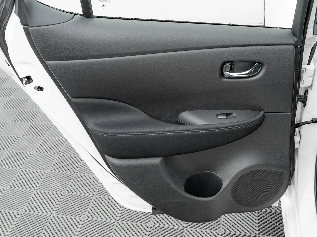 Nissan Leaf - Zdjęcie 21